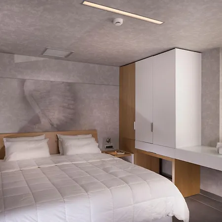 Aparthotel Icarus 3*
