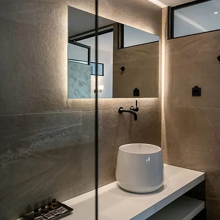 Hotel apartamentowy Icarus