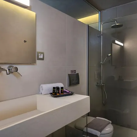 Icarus Hotel apartamentowy 3*