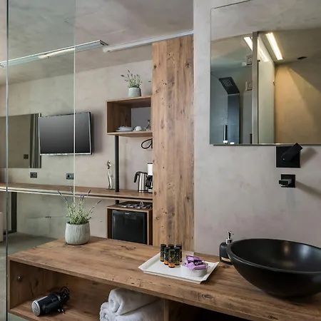 Hotel apartamentowy Icarus