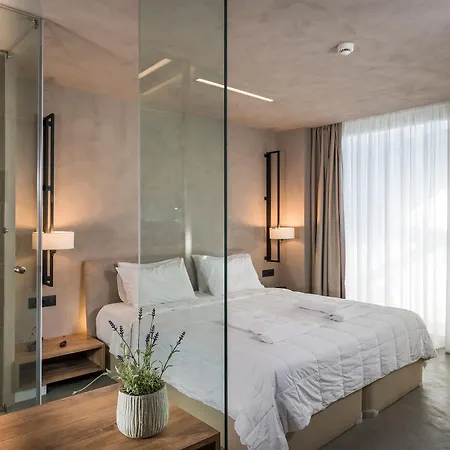 Aparthotel Icarus 3*