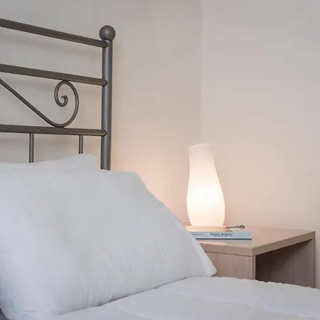Hotel apartamentowy Icarus