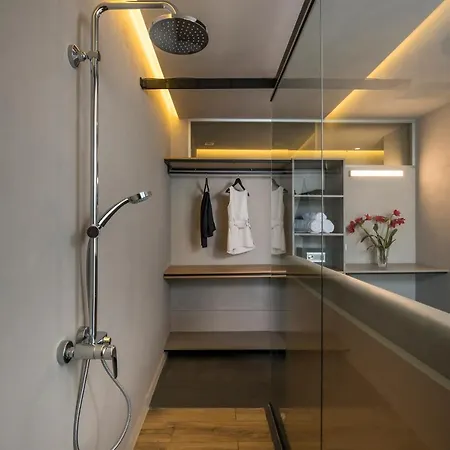 Hotel apartamentowy Icarus